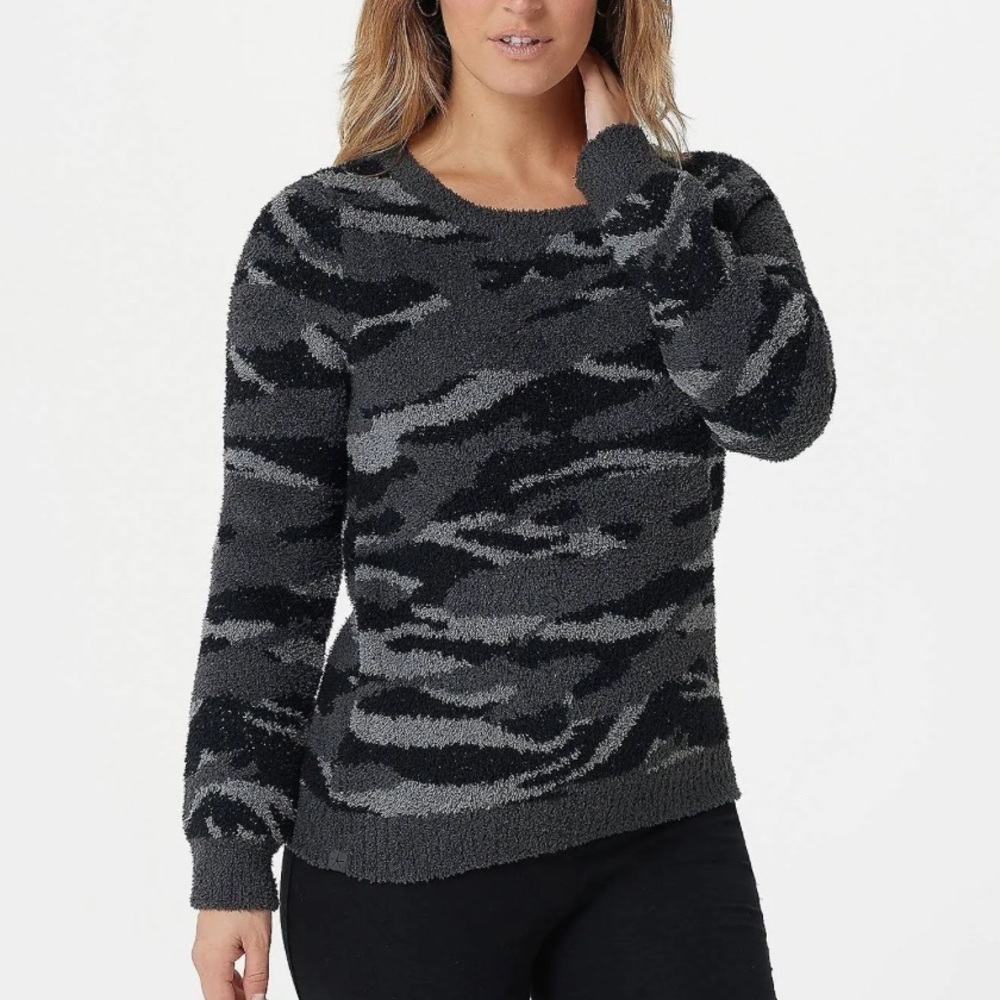 Barefoot Dreams Cozychic Seaside Crew-Neck Pullover sweater Carbon Camo gray